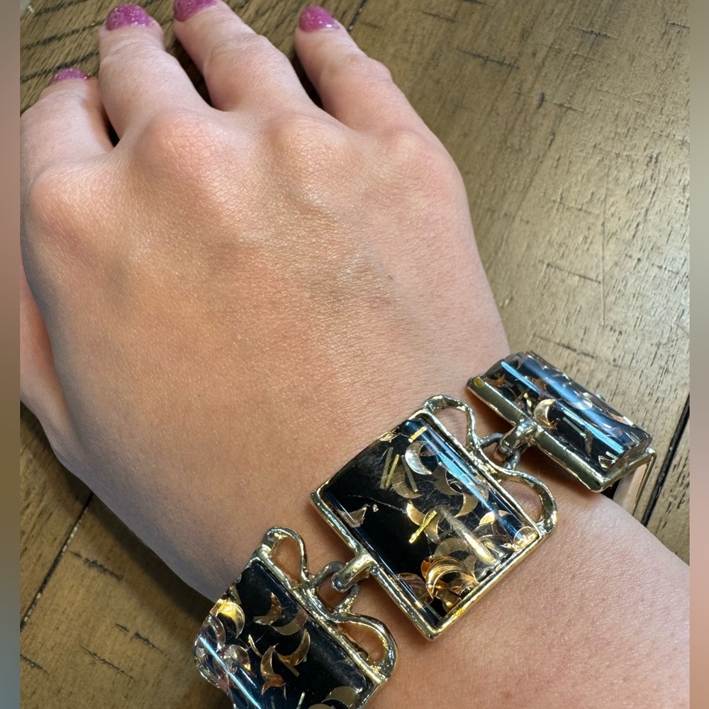 Vintage Confetti Lucite Bracelet